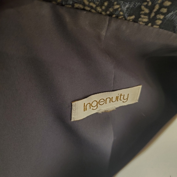 Beautiful cropped blazer - Picture 7 of 8